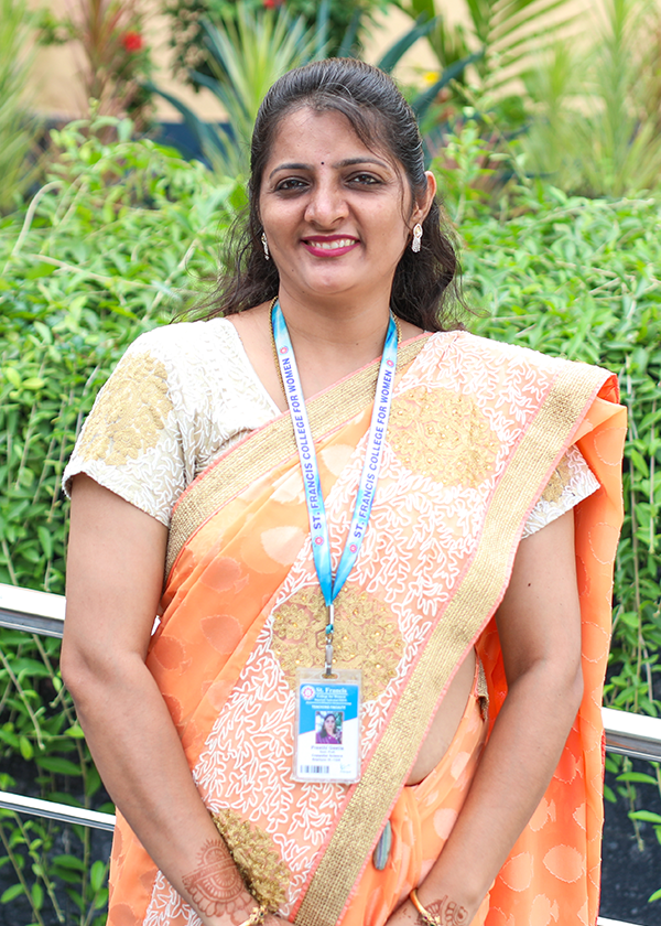 Dr.Alice Ester David